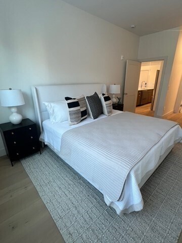 Building Photo - 105 Sea St