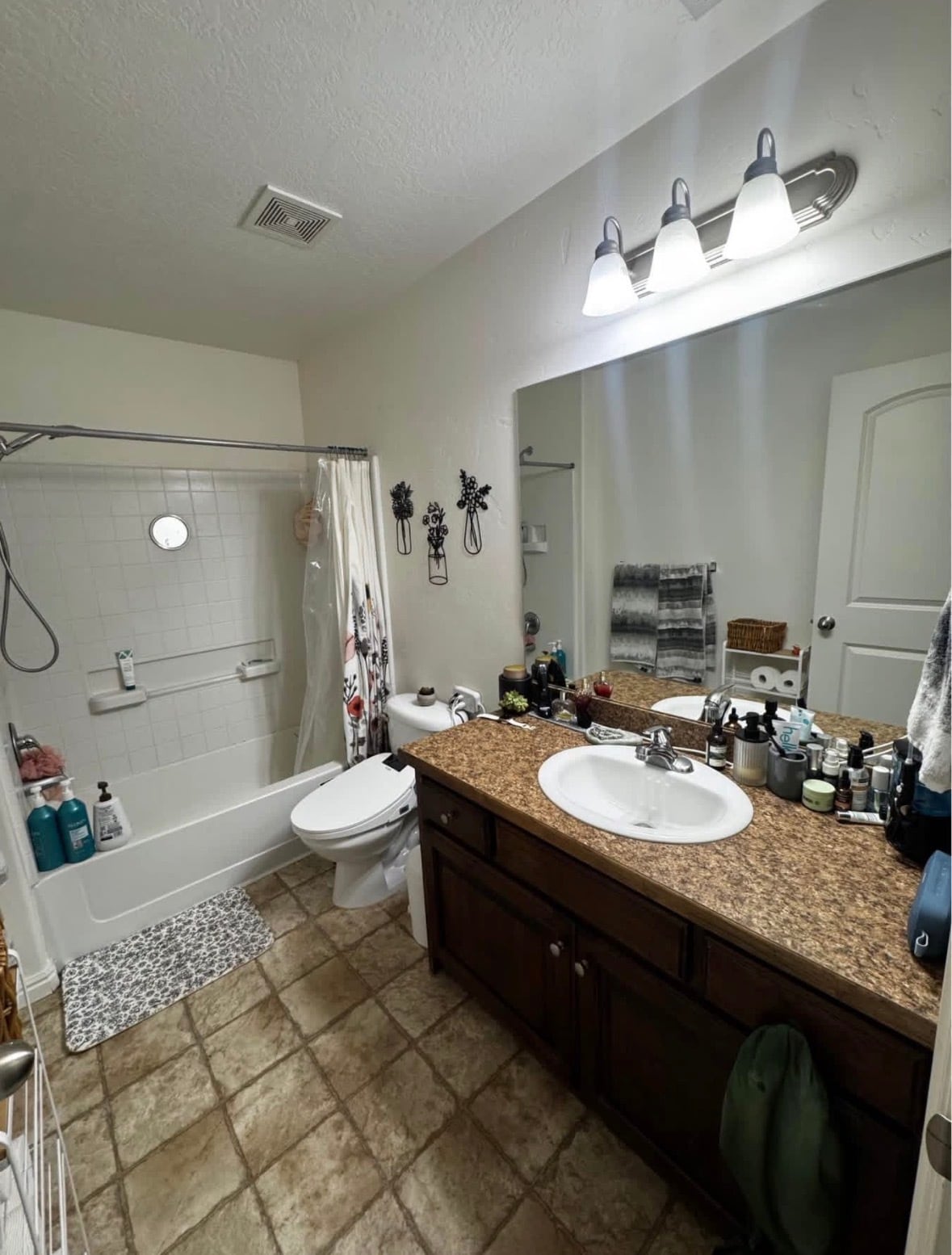 Building Photo - 66 S 610 E