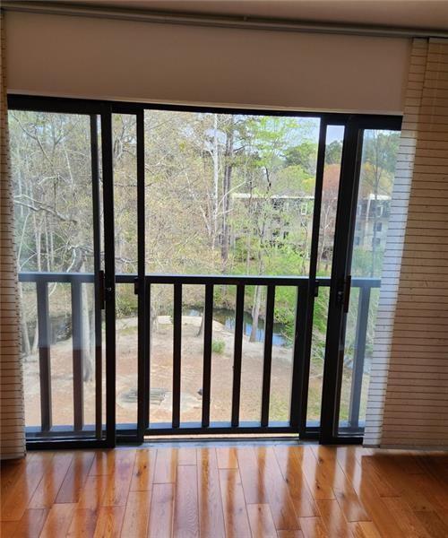 Building Photo - 23311 Plantation Dr NE