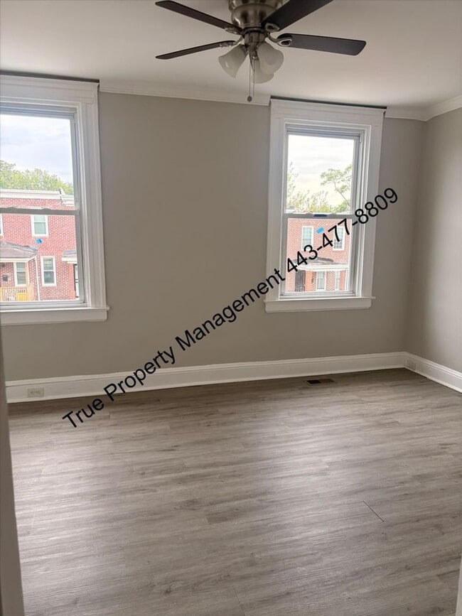 Building Photo - 3212 Elmora Ave