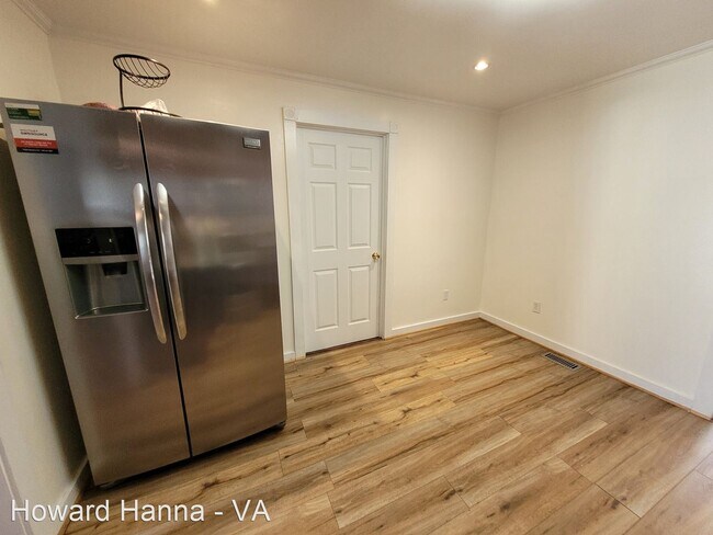 Building Photo - 4 br, 2 bath House - 106 Gee Street