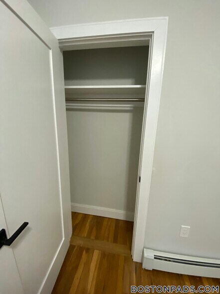 Building Photo - 57 Hemman St