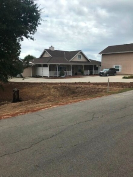 Primary Photo - 1055 Tishlini Ln