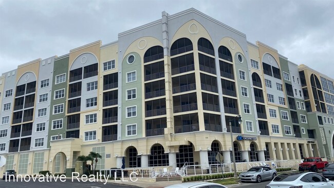 Primary Photo - 3 br, 3 bath House - 225 W Seminole Blvd #212