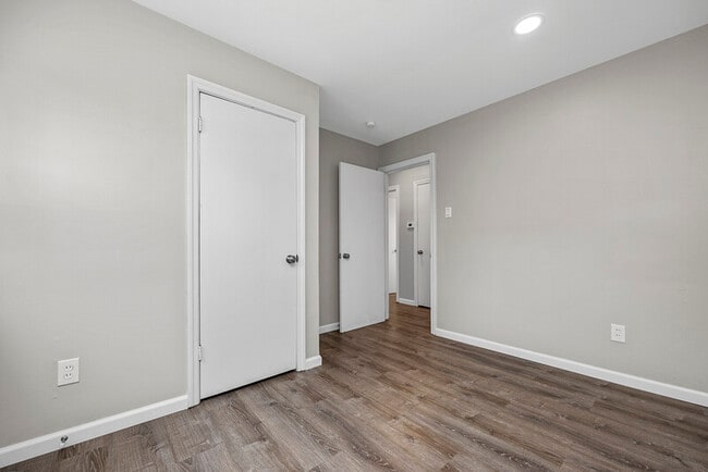 Building Photo - 3104 St Joachim Ln