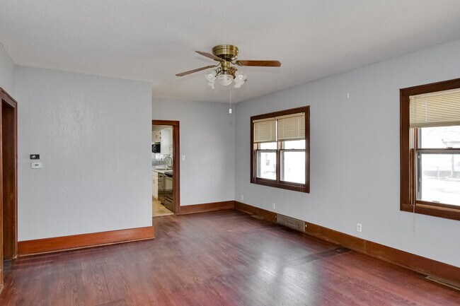 Building Photo - 2300 Avenue F