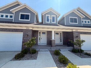 Building Photo - Spacious 4 Bedroom, 2.5 Bath in Caledonia!