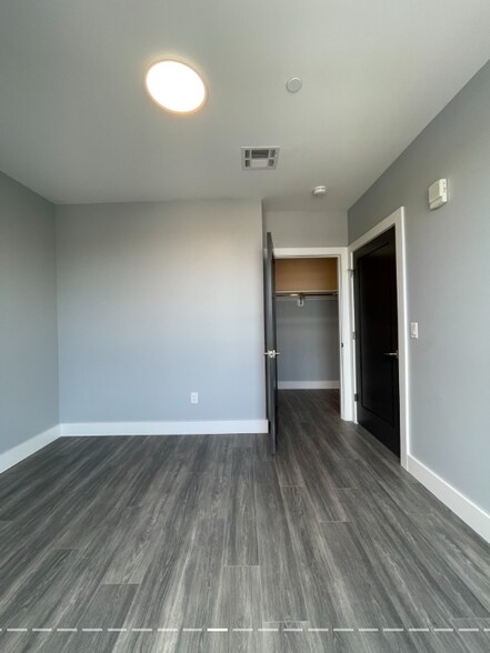 Building Photo - 370 Western Ave