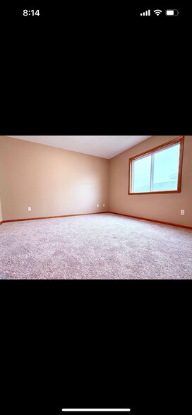 One bedroom - 2578 Amber Valley Ct S