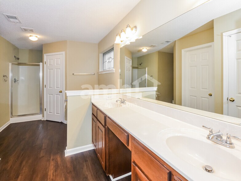 Building Photo - 11635 Dempsey Dr