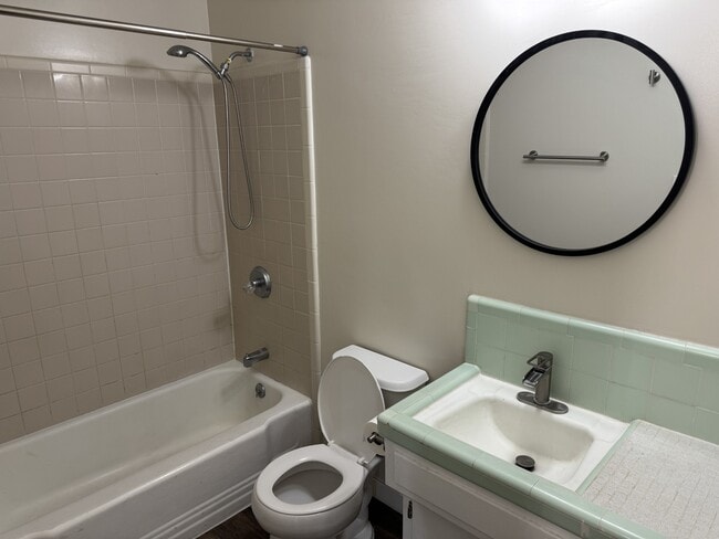 Bathroom - Augusta Terrace Apartments