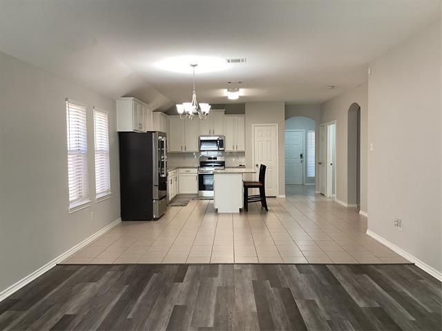 Building Photo - 4608 Wolf Ridge Way