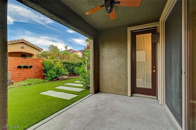 Building Photo - 11821 Luna Del Mar Ln