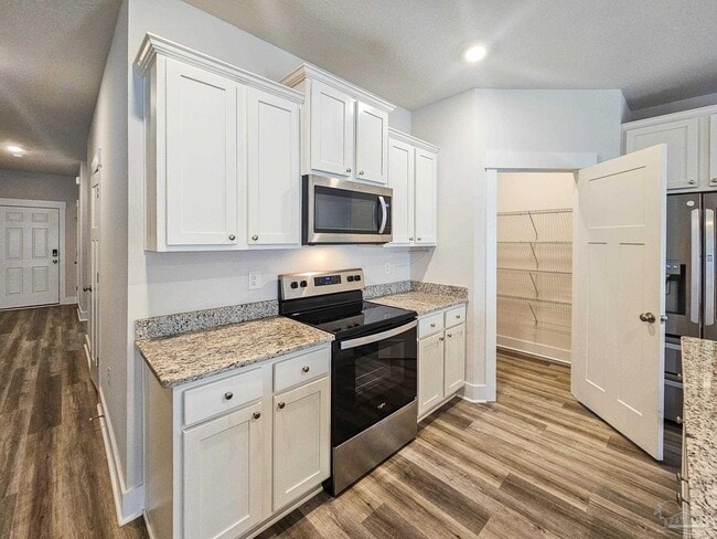 Building Photo - 6023 Rutherford Lp