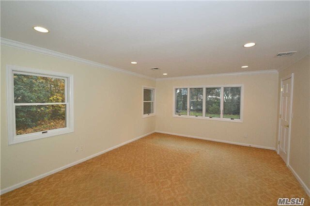 Building Photo - 30 Grist Mill Ln