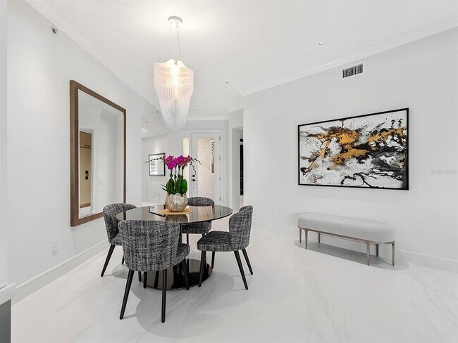 Building Photo - 6427 Moorings Point Cir