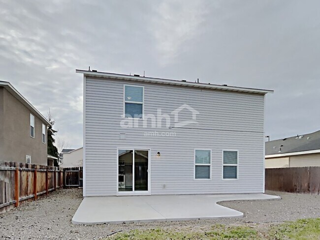 Building Photo - 4454 N Longabaugh Way