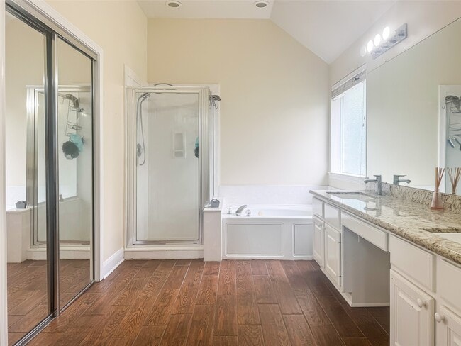 Building Photo - 3015 Gilford Ln