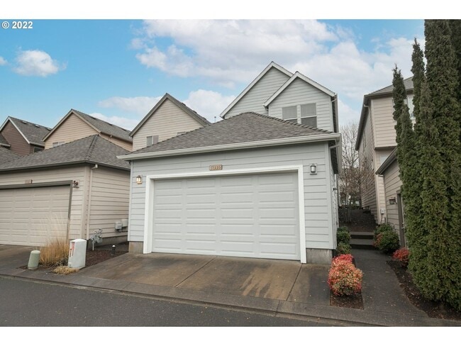 Building Photo - 17335 SW Montague Way