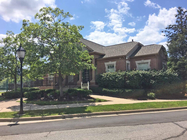Building Photo - 2797 Barclay Way
