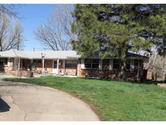 Primary Photo - 11931 W 62nd Pl