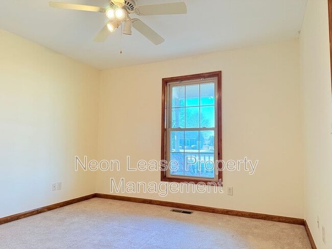 Building Photo - 20419 Spangler Dr