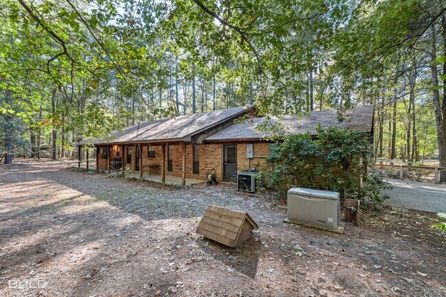 Building Photo - Home For Rent in Benton!