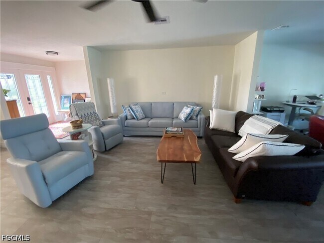 Building Photo - 5156 Sunnybrook Ct