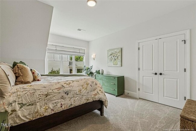 Building Photo - 2098 Amalfi Pl