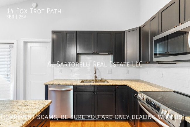 Building Photo - 14 Fox Trot Path