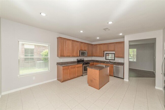 Building Photo - 5318 Fossil Stone Ln