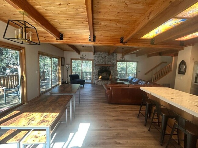 Building Photo - 1287 Sand Canyon Ct