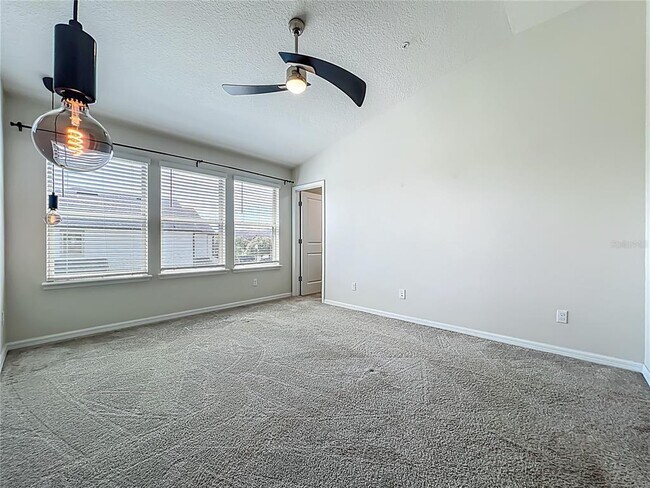 Building Photo - 3004 Alessa Loop