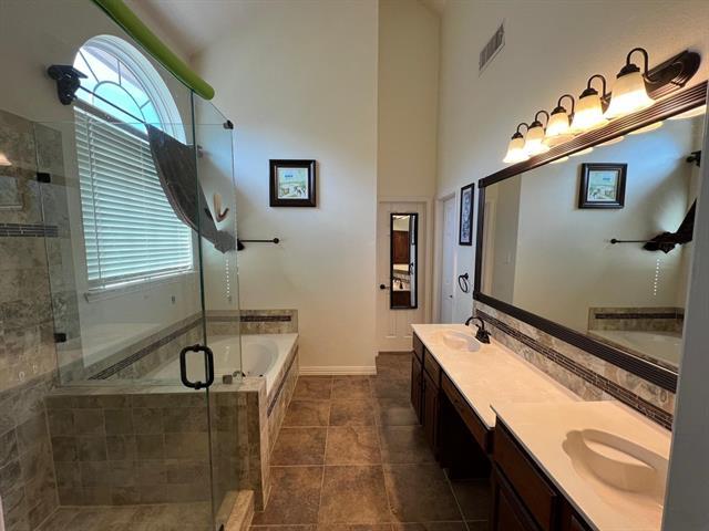 Building Photo - 311 Cordova Dr