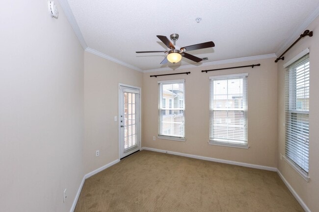Building Photo - Villa Sonoma Brookhaven