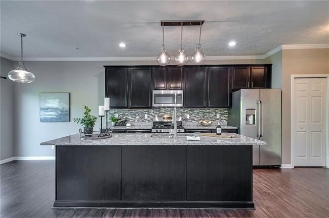 Building Photo - 512 Isabella Ct