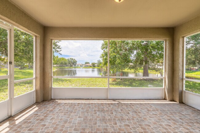 Building Photo - 109 Blue Daze Cir