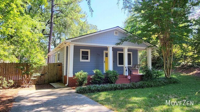 Building Photo - 908 Brighton Rd