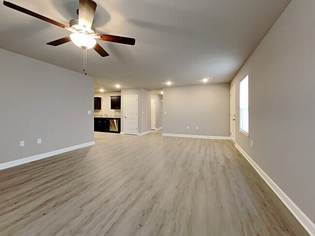 Building Photo - 3 BR/2BA | Newly Renovated Single Family Home | 1-Car Garage Parking | In Blue Springs!