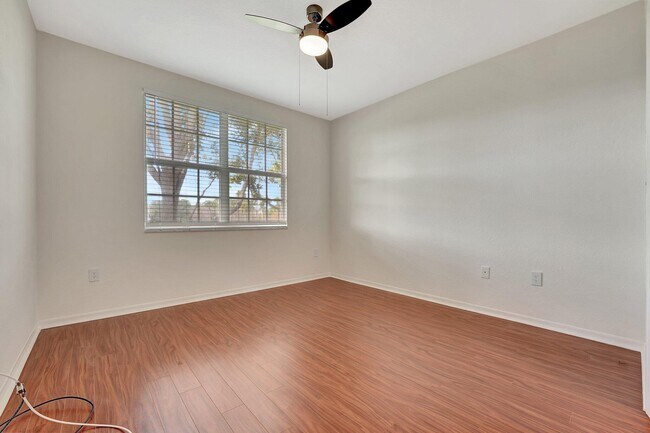 Building Photo - 15055 Michelangelo Blvd