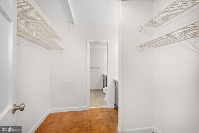 Building Photo - 4100 Cathedral Ave NW