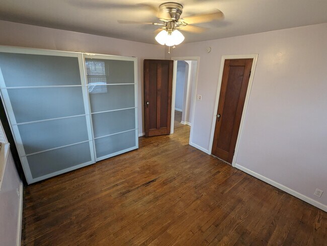 Building Photo - 420 Home Ave