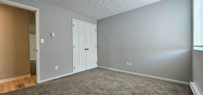 Building Photo - Newly Renovated 2 bedroom in Englewood! With W/D hookups!