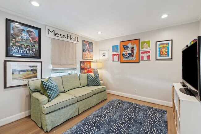 Building Photo - 6158 Burgoyne Rd