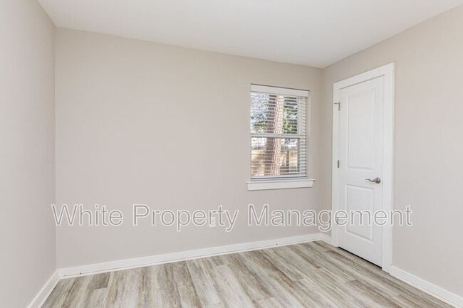 Building Photo - 3340 Washburn Ave