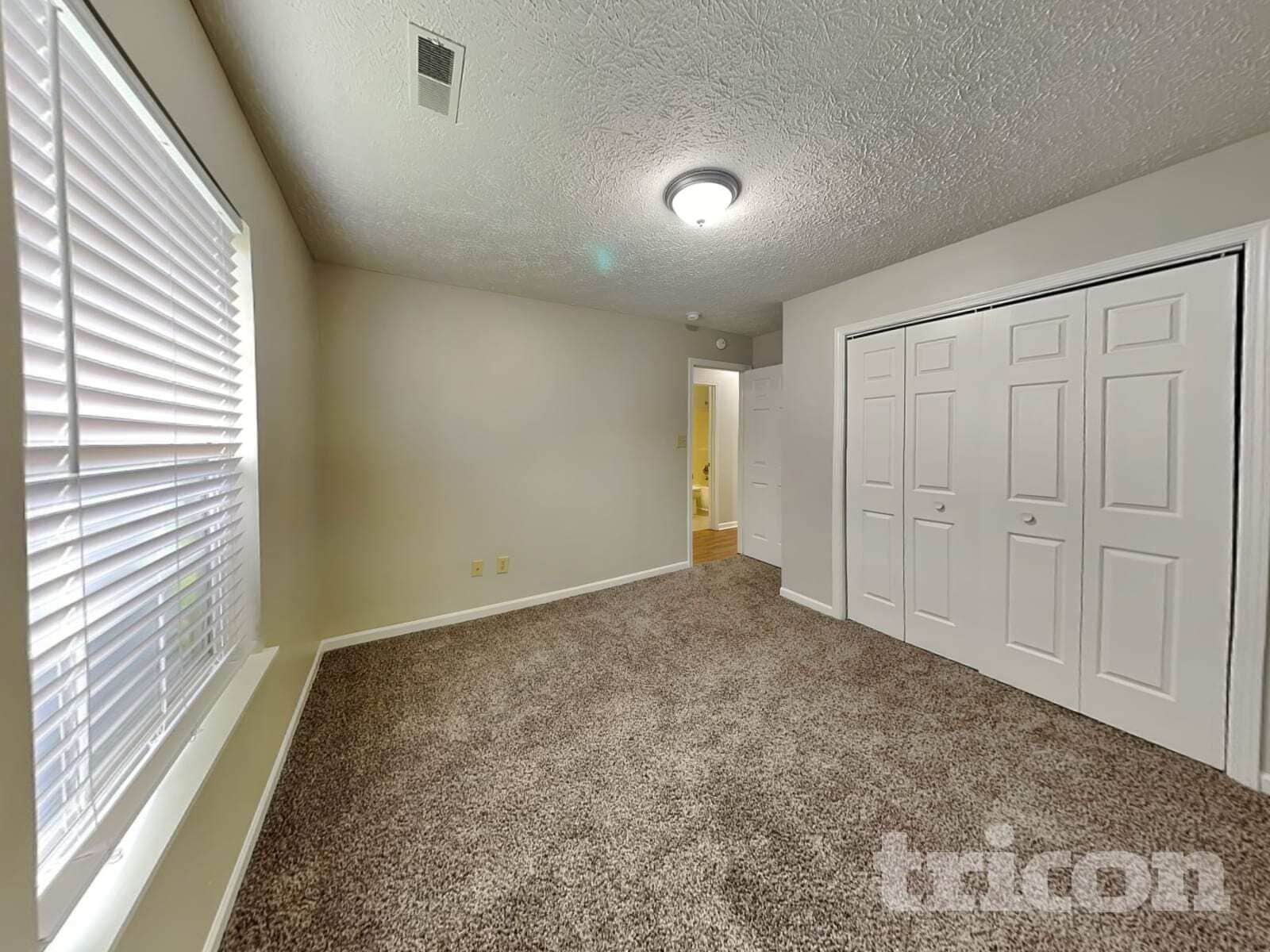 Building Photo - 12115 Mockernut Ct