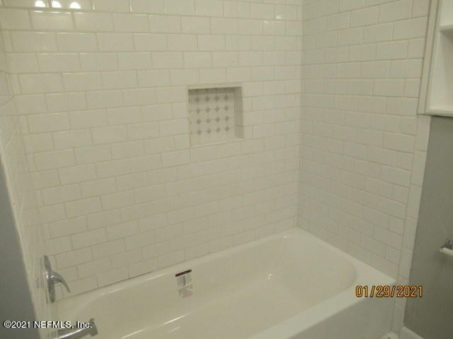 Building Photo - 6123 Autlan Dr