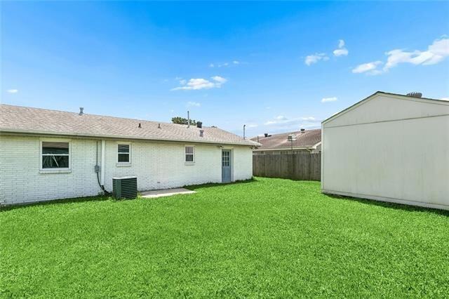 Building Photo - 1536 Redwood Dr