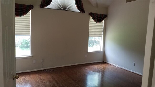 Building Photo - 2727 Gregway Ln