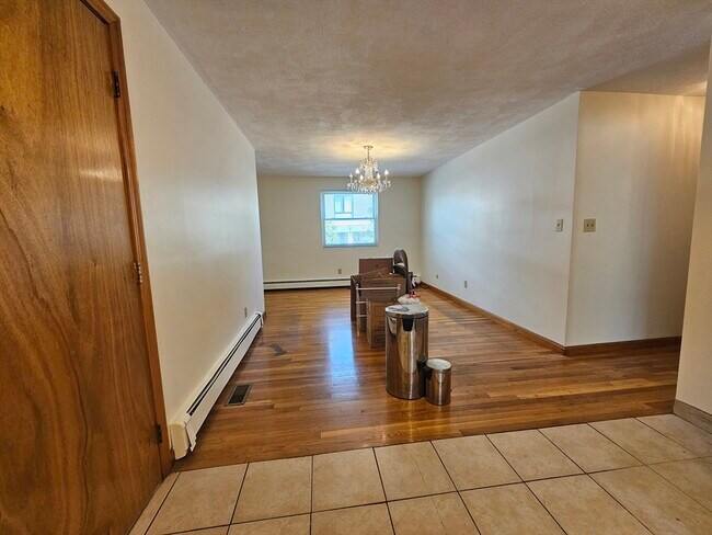 Building Photo - 91 Irving St